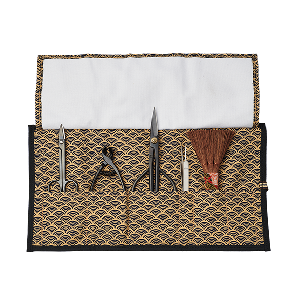 compact-bonsai-care-kit-in-japanese-sashiko-pouch