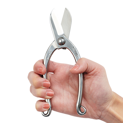 T-10_Warabite_Stainless_Steel_w_Hand