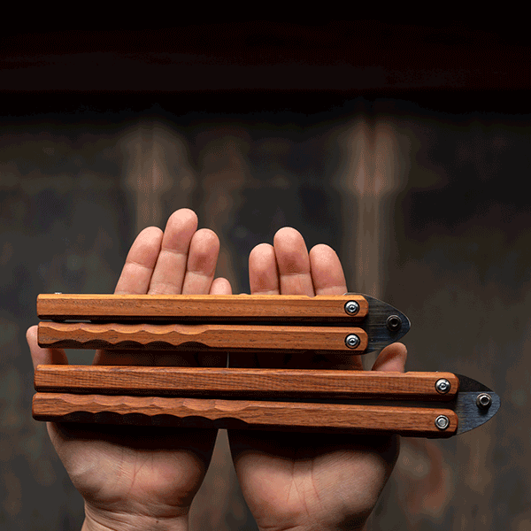 Handcrafted Compact Japanese Folding Pull Saw - Image 5