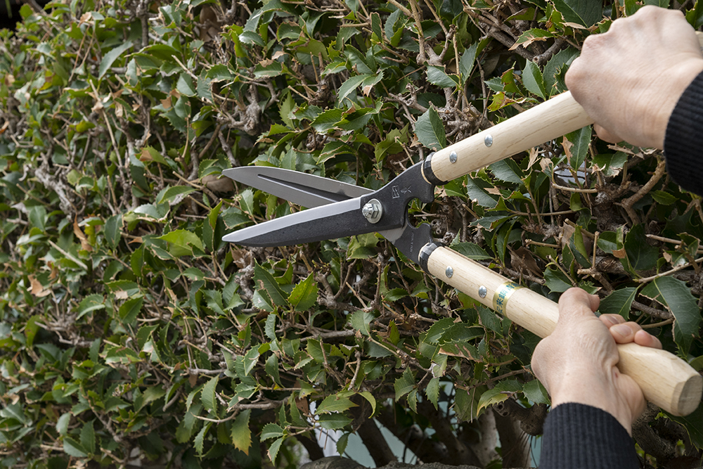 Kihachi Garden Shears with Hollow Ground Blades - Image 3