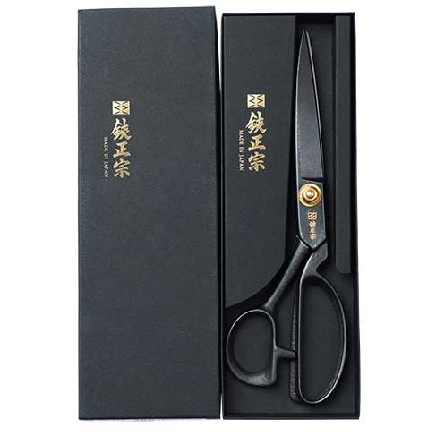 Black Masamune Tailors Shears come in a beautiful gift box